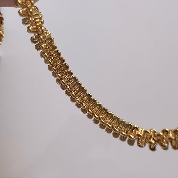 ION Plated YG Stainless Steel Duo Link Necklace - Picture 7 of 11